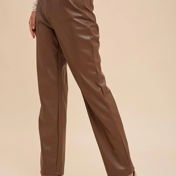 Straight Leg Vegan Leather Pants - Picture 4 of 6